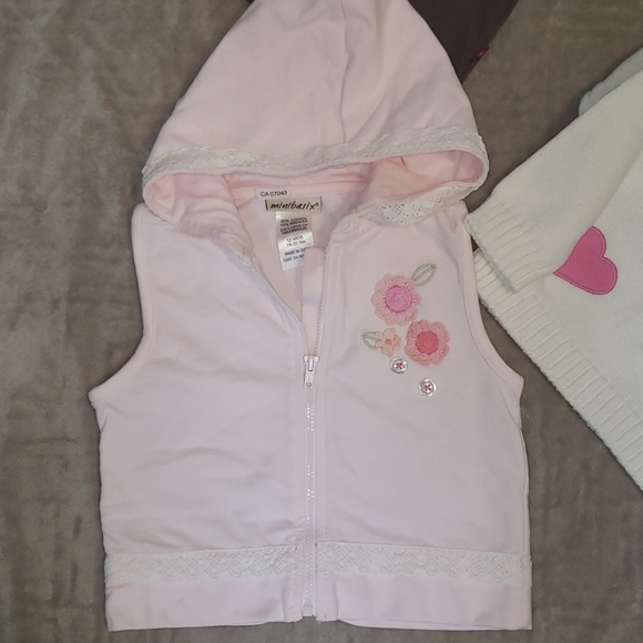 3 - 24 mos lot of New girls Cotton clothes - Picture 3 of 6